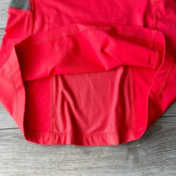 Lululemon Push  Your Limits Poncho Coral - Picture 7 of 13